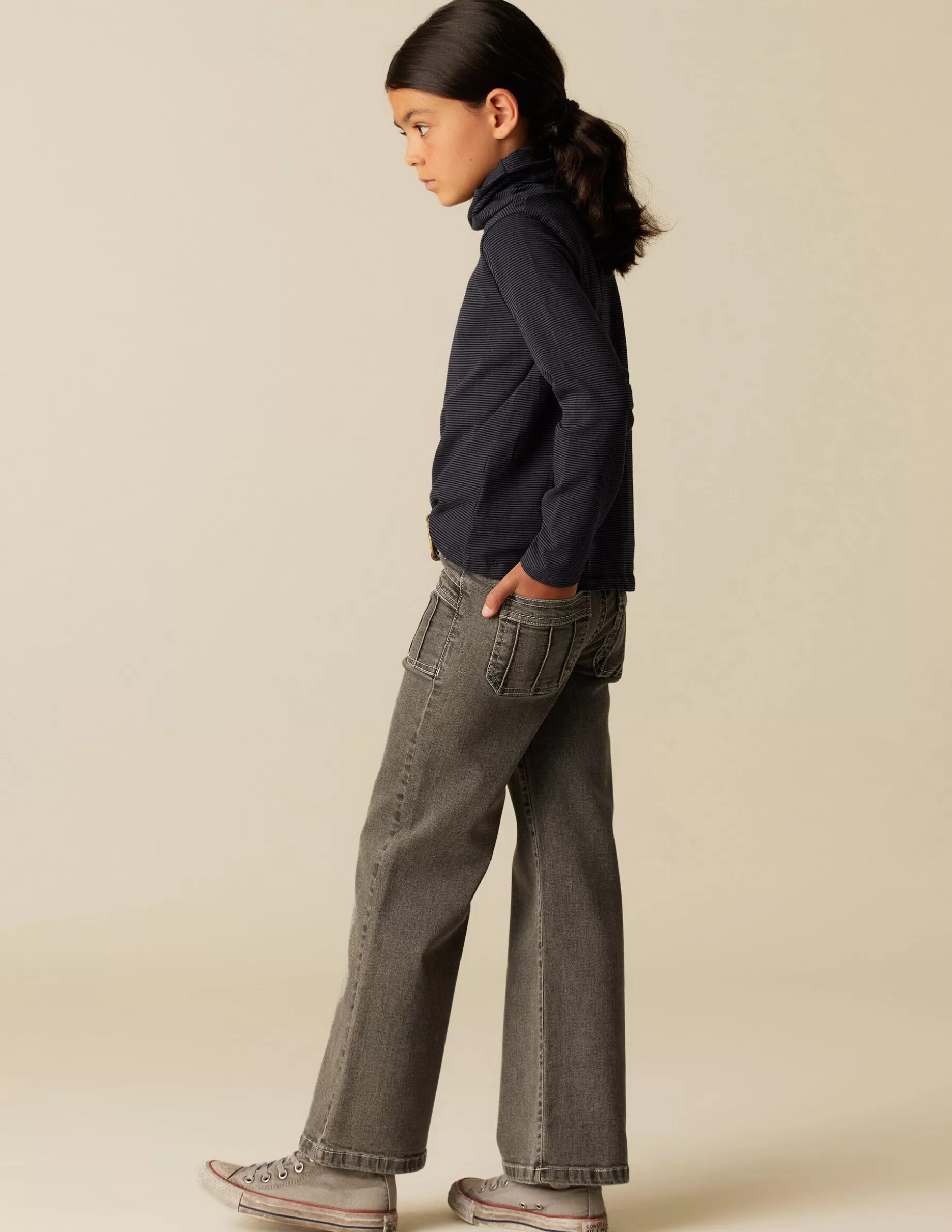 pantaln_gris_bolsillos_costuras_2-1.webp New NÍCOLI PANTALÓN GRIS BOLSILLOS COSTURAS Grises